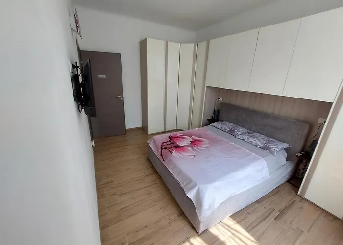 Bilocale La Magnolia סאבונה